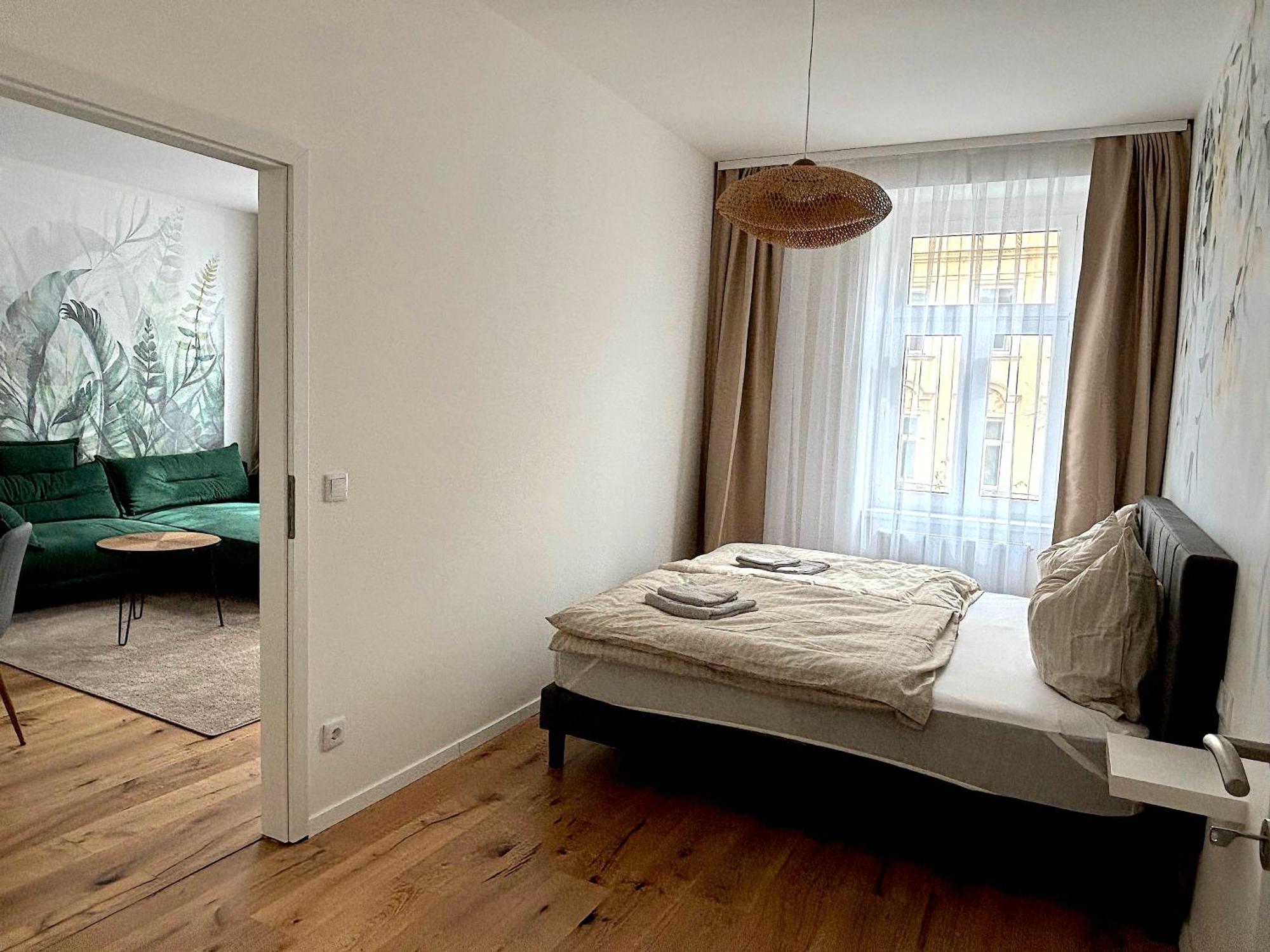 Traumhafte Wohnung Fuer 3, Grosszuegig, Walk In Dusche Відень Екстер'єр фото
